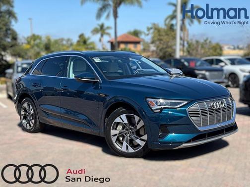 2023 Audi e-tron Premium quattro