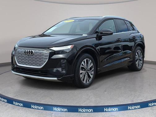 Mythos Black Metallic 2023 Audi Q4 e-tron Premium Plus 40 RWD