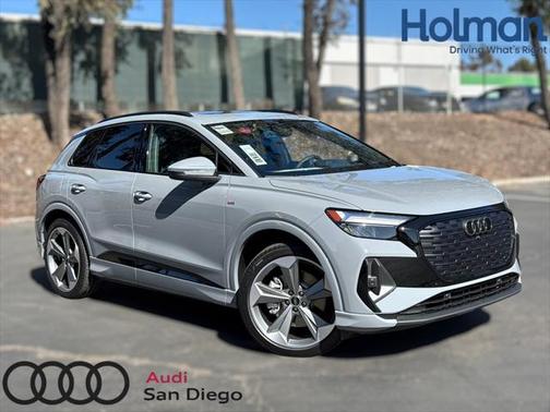 2025 Audi Q4 e-tron Premium Plus 55 quattro