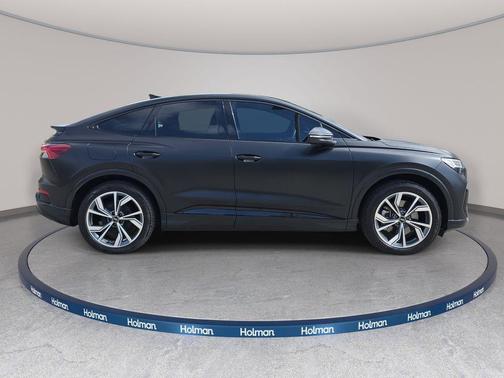 Black Metallic 2024 Audi Q4 e-tron Sportback Prestige 55 quattro