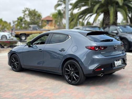 2021 Mazda Mazda3 FWD w/Premium Package