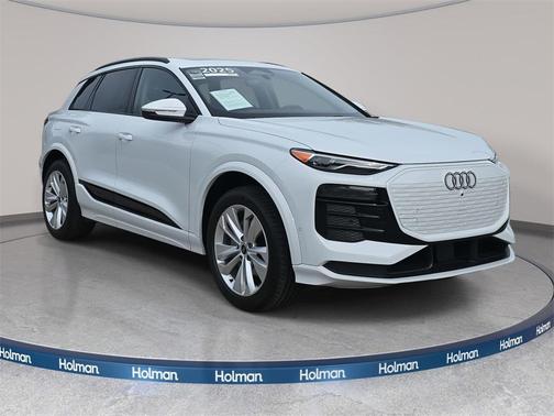2025 Audi Q6 e-tron Premium