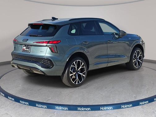 Sage Green Metallic 2026 Audi Q3 TFSI quattro S tronic