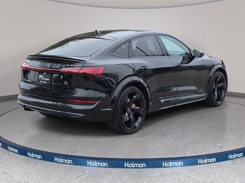 Black Metallic 2023 Audi e-tron S Sportback Prestige quattro