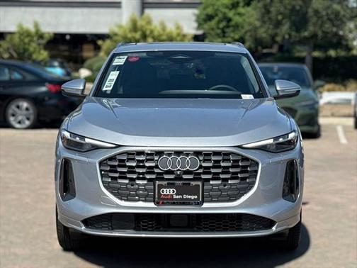 2025 Audi Q5 Premium Plus