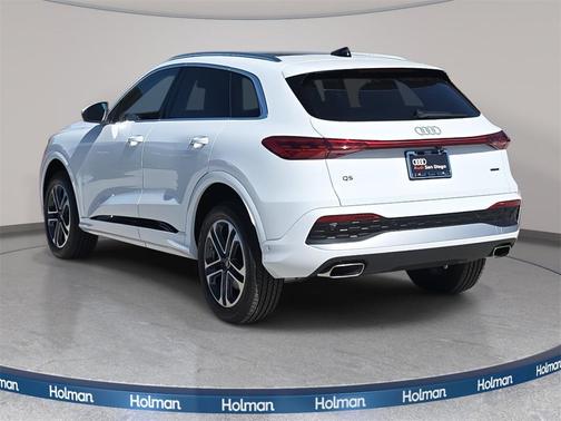 2025 Audi Q5 Premium Plus