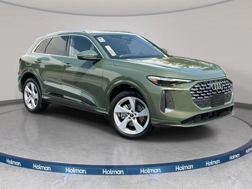 2025 Audi Q5 Premium Plus