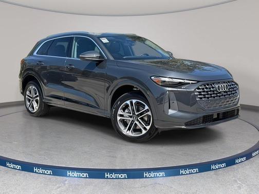 2025 Audi Q5 Premium TFSI quattro S tronic