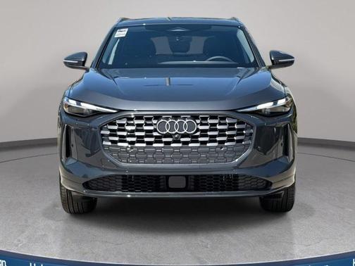 2025 Audi Q5 Premium TFSI quattro S tronic