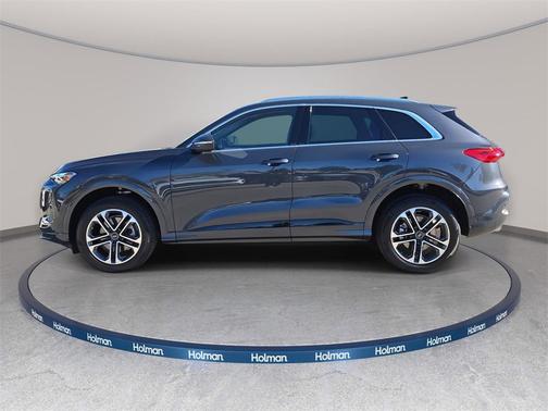 2025 Audi Q5 Premium TFSI quattro S tronic