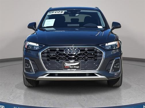 2023 Audi Q5 45 S line Premium