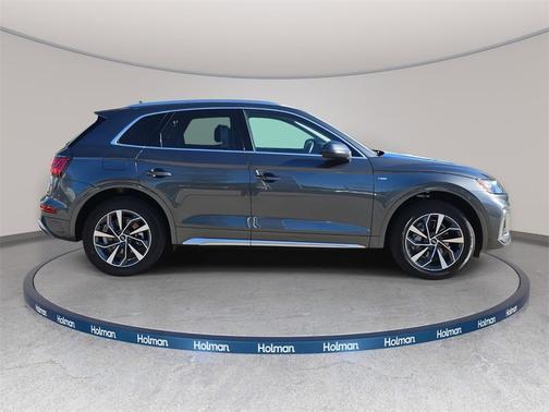 2023 Audi Q5 45 S line Premium