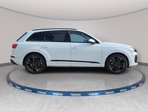 2026 Audi Q7 55 Premium Plus
