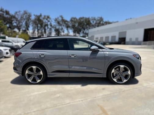 2025 Audi Q4 e-tron Prestige 55 quattro