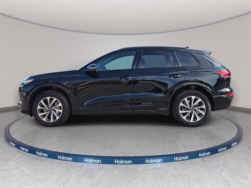 2025 Audi Q6 e-tron Premium quattro