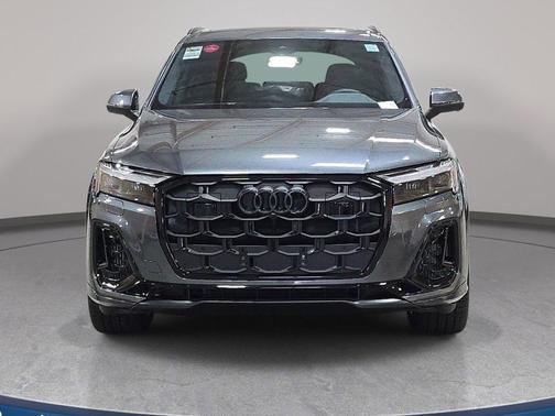 Daytona Gray 2026 Audi Q7 55 Premium Plus