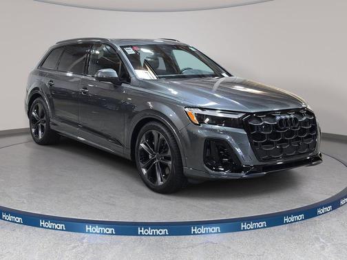 Daytona Gray 2026 Audi Q7 55 Premium Plus