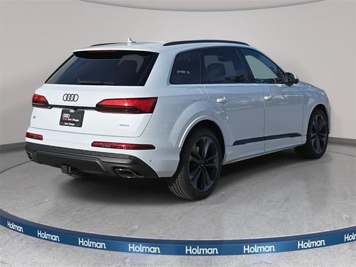 2026 Audi Q7 55 Premium Plus
