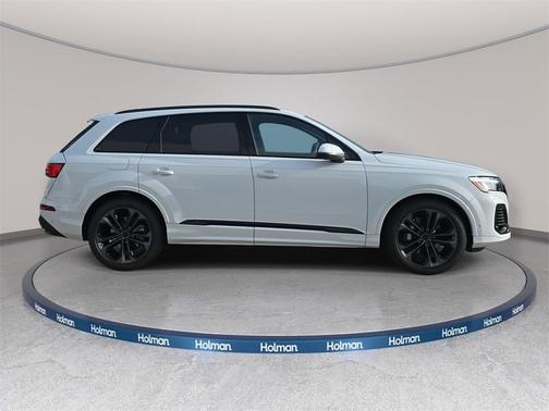 2026 Audi Q7 55 Premium Plus