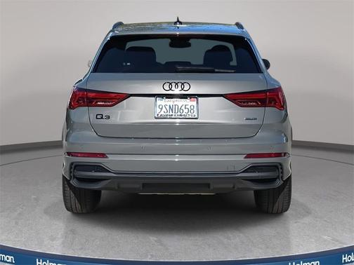 2025 Audi Q3 Premium 45 TFSI S line quattro Tiptronic