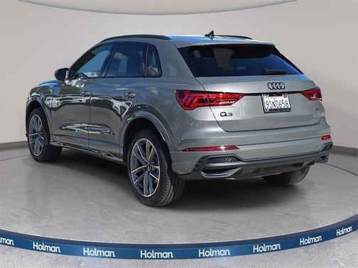 2025 Audi Q3 Premium 45 TFSI S line quattro Tiptronic