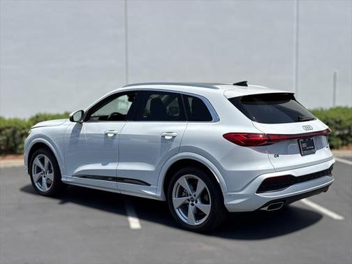 2025 Audi Q5 Prestige