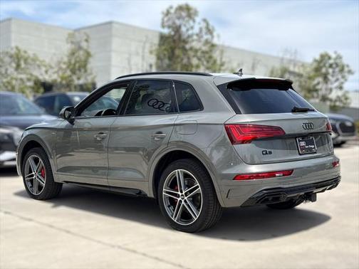2025 Audi Q5 55 S line Premium Plus