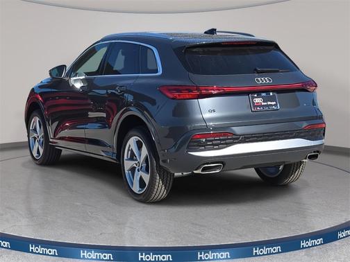 2025 Audi Q5 Premium Plus