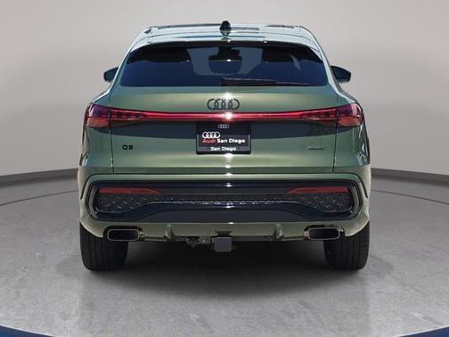 District Green Metallic 2026 Audi Q5 Sportback Premium Plus TFSI quattro S tronic
