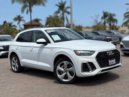 2022 Audi Q5 45 S line Premium Plus
