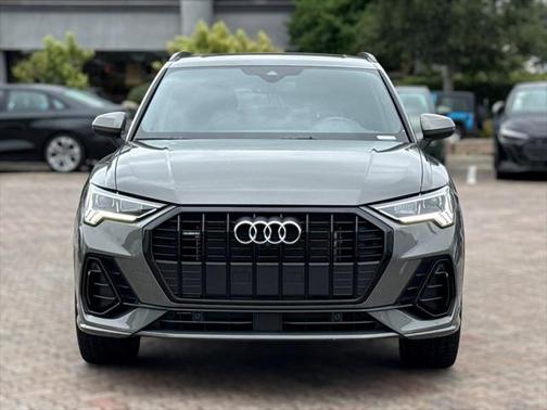 2024 Audi Q3 45 S line Premium Plus