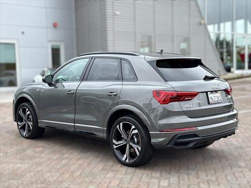 2024 Audi Q3 45 S line Premium Plus