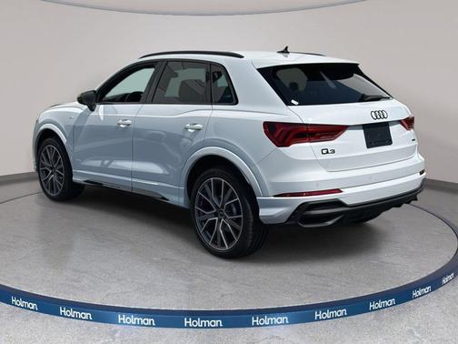Glacier White Metallic 2025 Audi Q3 45 S line Premium Plus