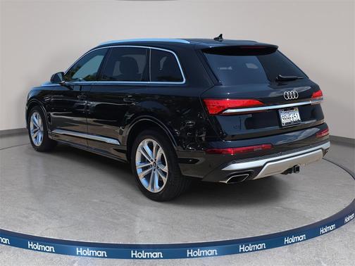 2025 Audi Q7 55 Prestige