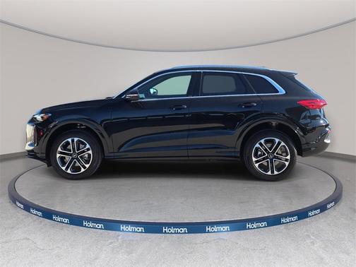 2025 Audi Q5 Premium