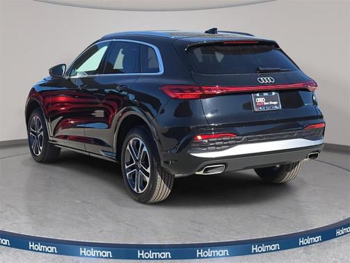 2025 Audi Q5 Premium