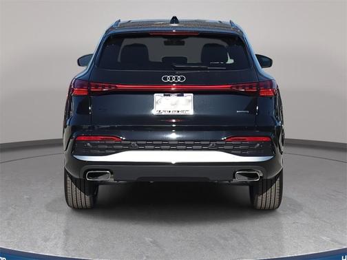 2025 Audi Q5 Premium