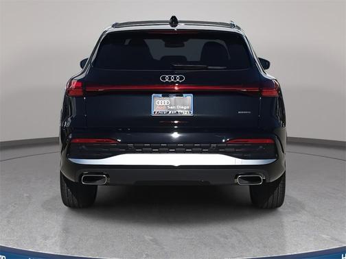 2025 Audi Q5 Prestige TFSI quattro S tronic