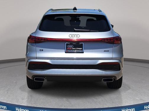 Florett Silver Metallic 2026 Audi Q5 Premium Plus TFSI quattro S tronic