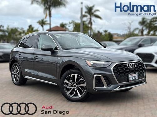 2022 Audi Q5 45 S line Premium Plus