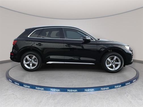 2023 Audi Q5 40 Premium