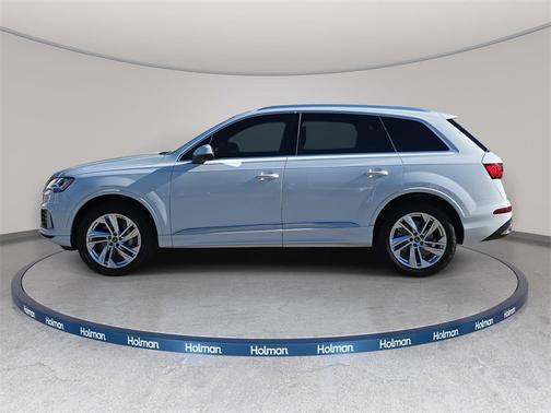2023 Audi Q7 45 Premium