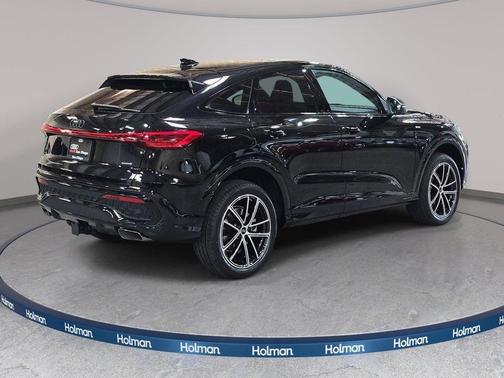 Mythos Black Metallic 2026 Audi Q5 Sportback Premium Plus TFSI quattro S tronic