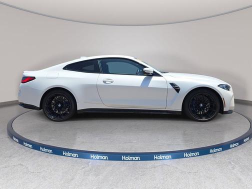 Frozen Brilliant White Metallic 2021 BMW M4 Competition