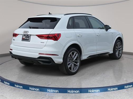 2024 Audi Q3 Premium 45 TFSI S line quattro Tiptronic