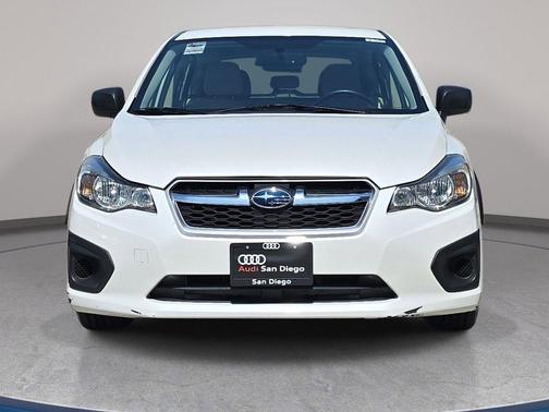 Satin White Pearl 2014 Subaru Impreza 2.0i