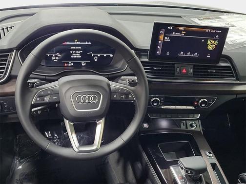 2025 Audi Q5 45 S line Premium Plus