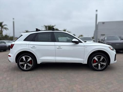 2024 Audi Q5 45 S line Premium Plus