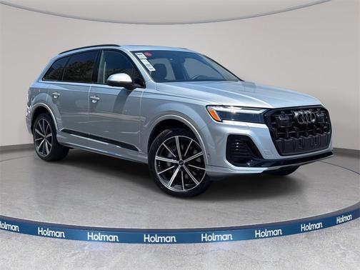 2025 Audi Q7 45 Premium Plus