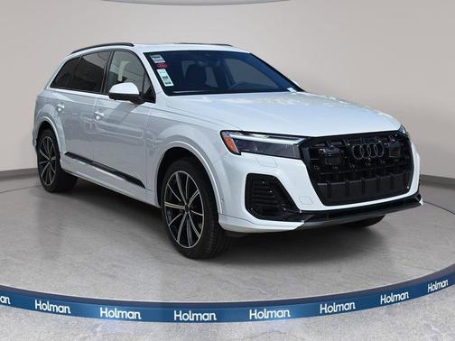 2026 Audi Q7 45 Premium Plus